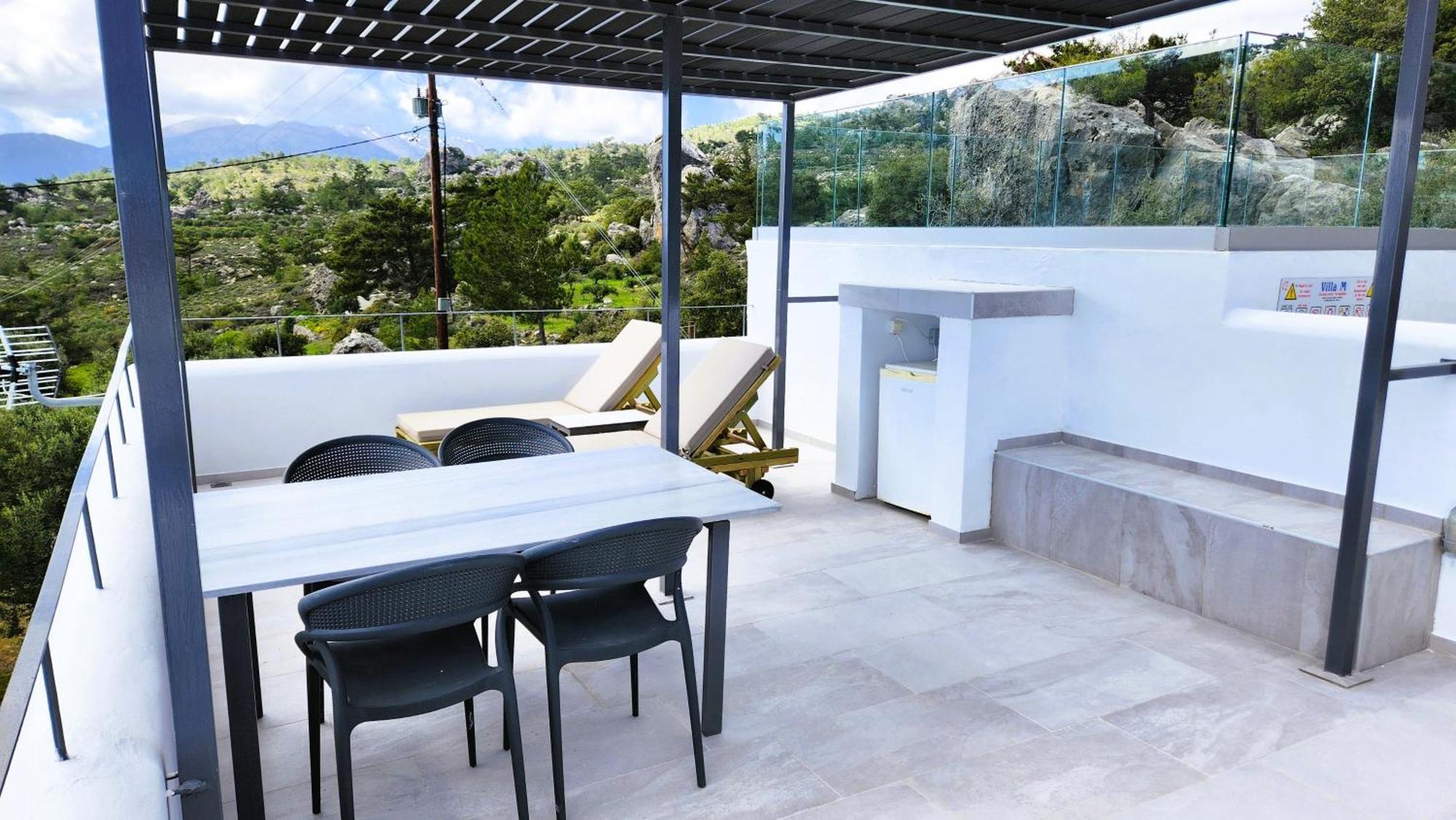 Villa M - Villa With Private Pool And Yard Anatolí Exterior foto