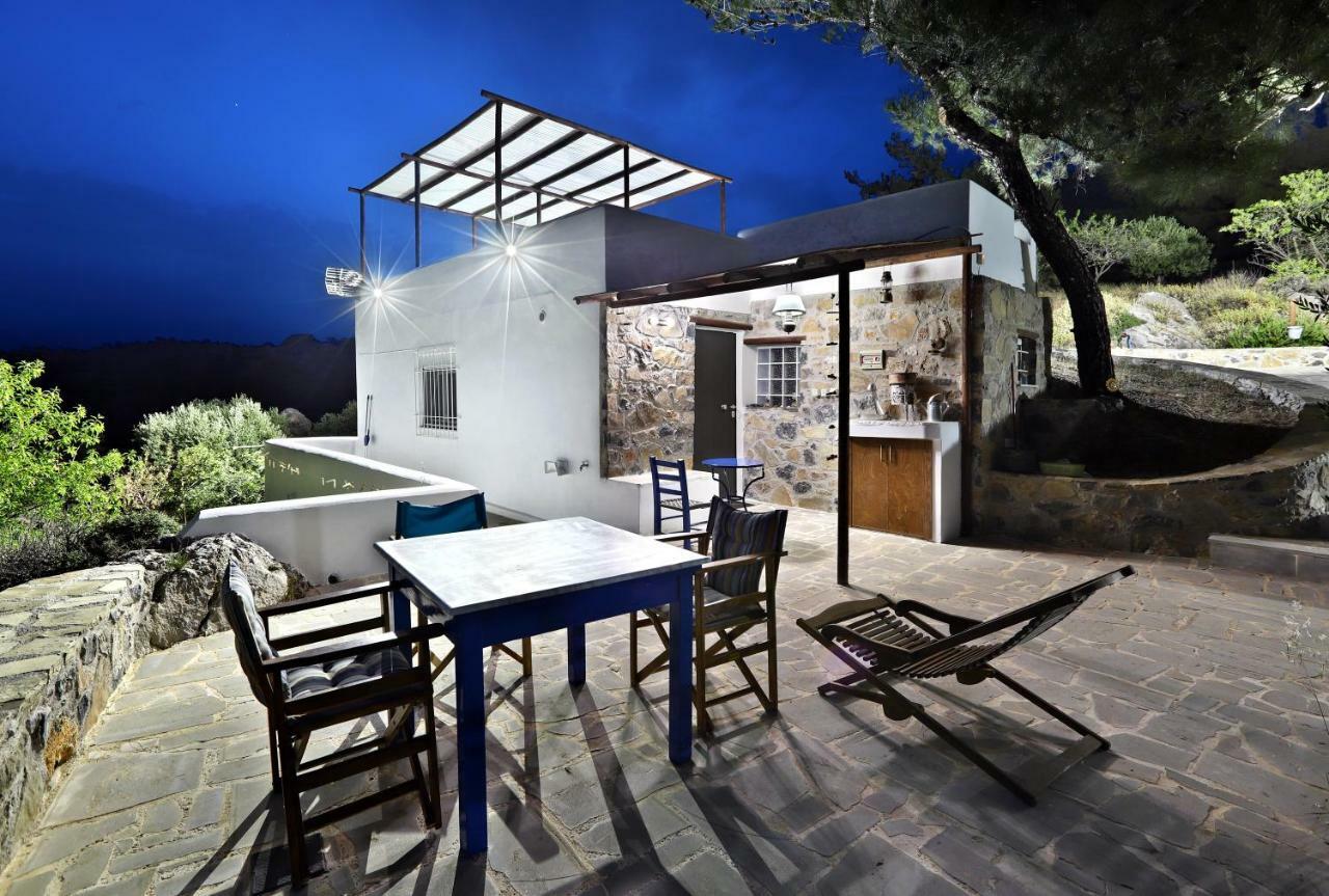 Villa M - Villa With Private Pool And Yard Anatolí Exterior foto