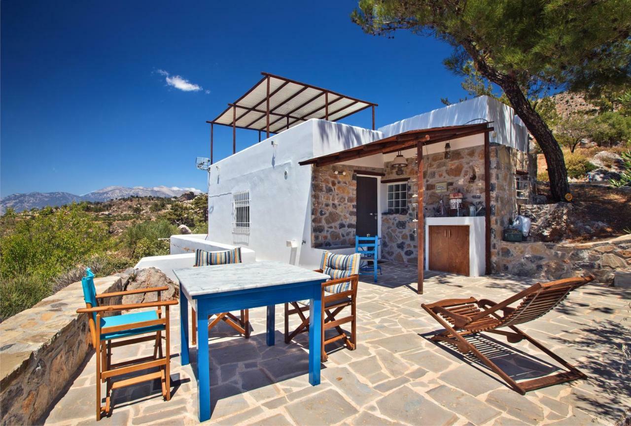 Villa M - Villa With Private Pool And Yard Anatolí Exterior foto