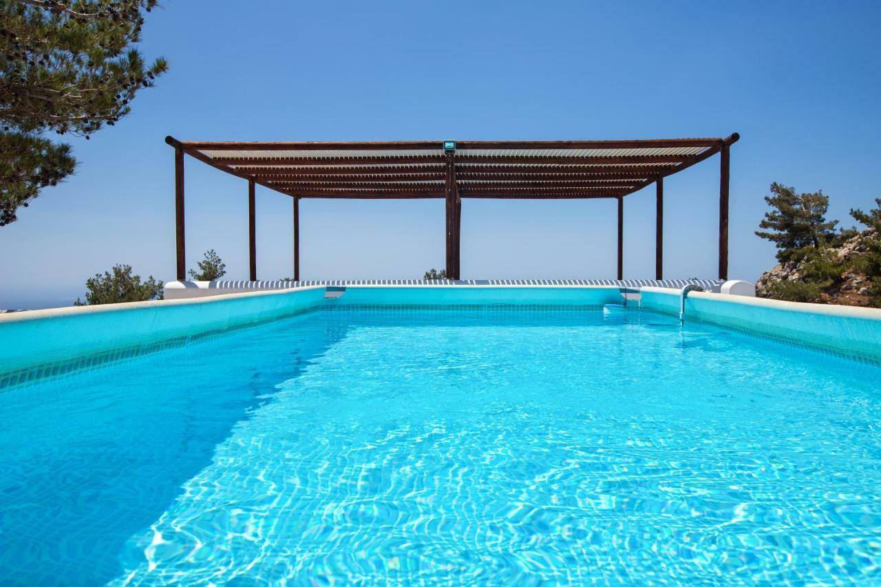 Villa M - Villa With Private Pool And Yard Anatolí Exterior foto
